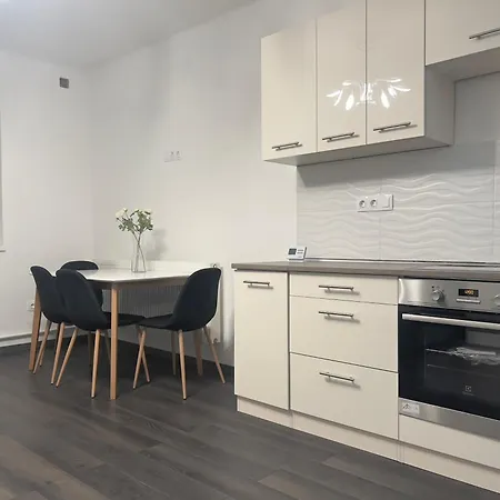 Pecsiapartmanok - K2 Apartman Apartment